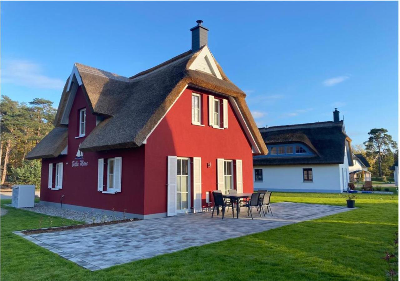 Modernes Reetdach-Ostseeferienhaus Bella Mare, Insel Usedom Mit Sauna, Kamin & Sonnenterrasse Zirchow Экстерьер фото
